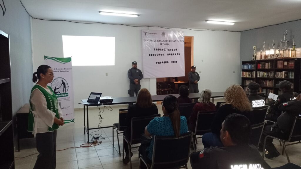 2 SSP-060-2025.-Recibe CEDES capacitación en materia de derechos humanos (2)